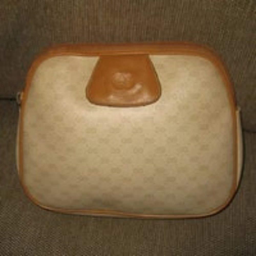 ❤️GUCCI Micro G Logo Print Tan Canvas Leather Coated Canvas Clutch Cosmeti…